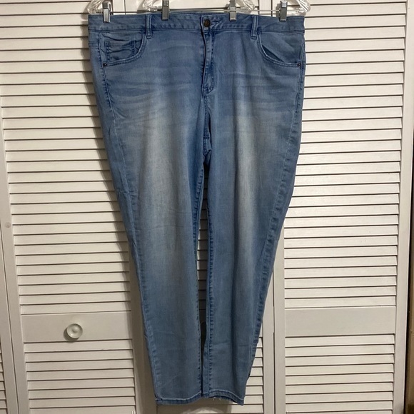 Venezia Denim - Venezia skinny jeans!